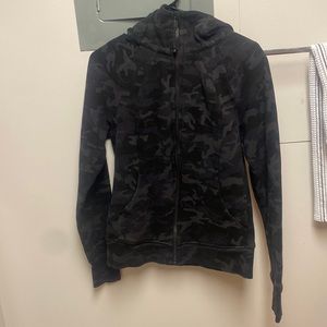 Night camo lulu lemon scuba hoodie